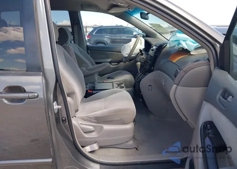 2004 Toyota Sienna Ce/Le from USA, damaged, VIN 5TDZA23C04S078982